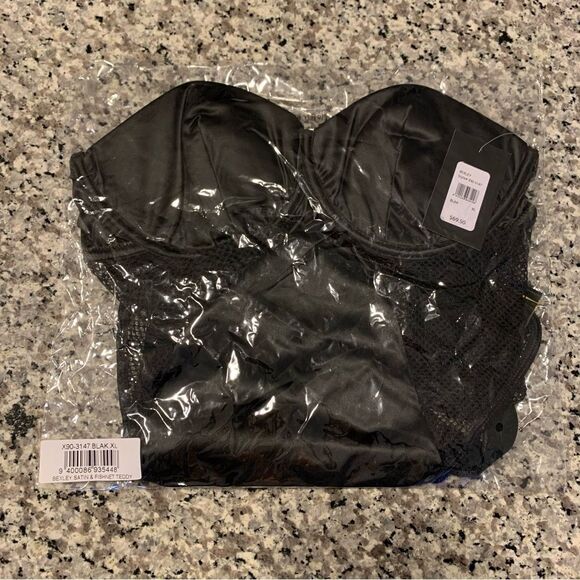 Frederick's of Hollywood XL - Picture 3 of 5